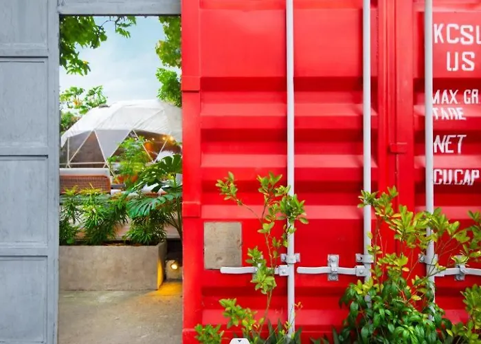 Homestay Container Mandaluyong N05 *